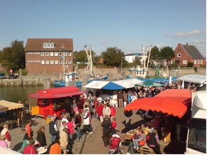 Fischmarkt am Wyker Hafen